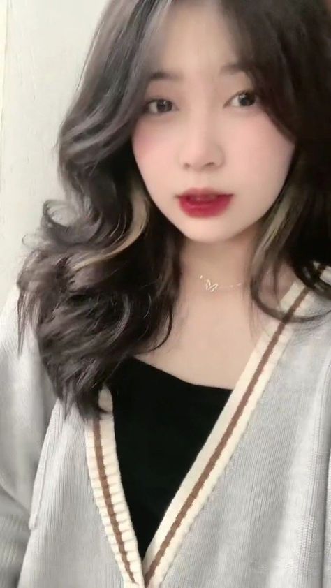 美食秋妹和老公的照片