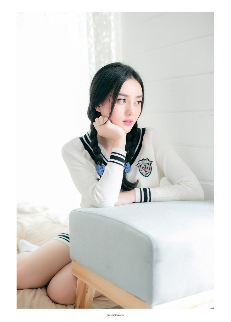 www.com捏胸?cái)D出奶