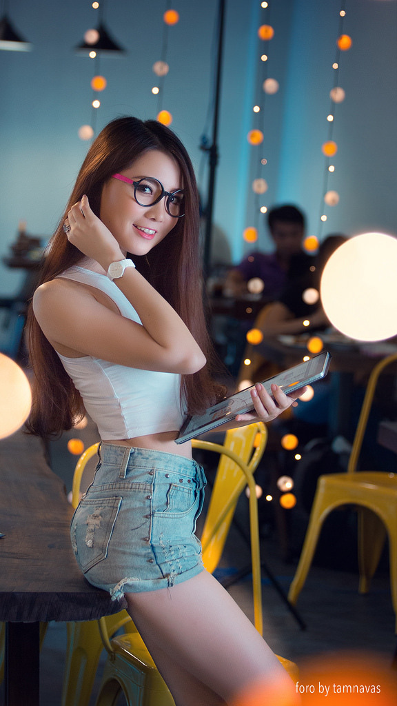 美女精子流出來視頻