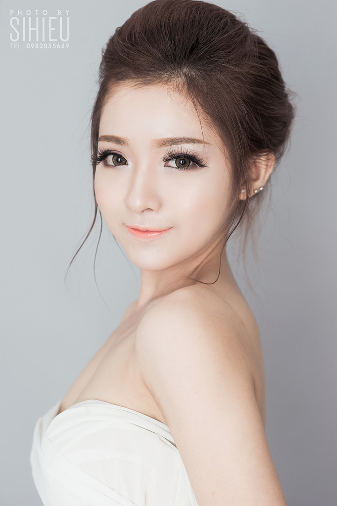 小妖精抬起臀嗯哦啊h軍人