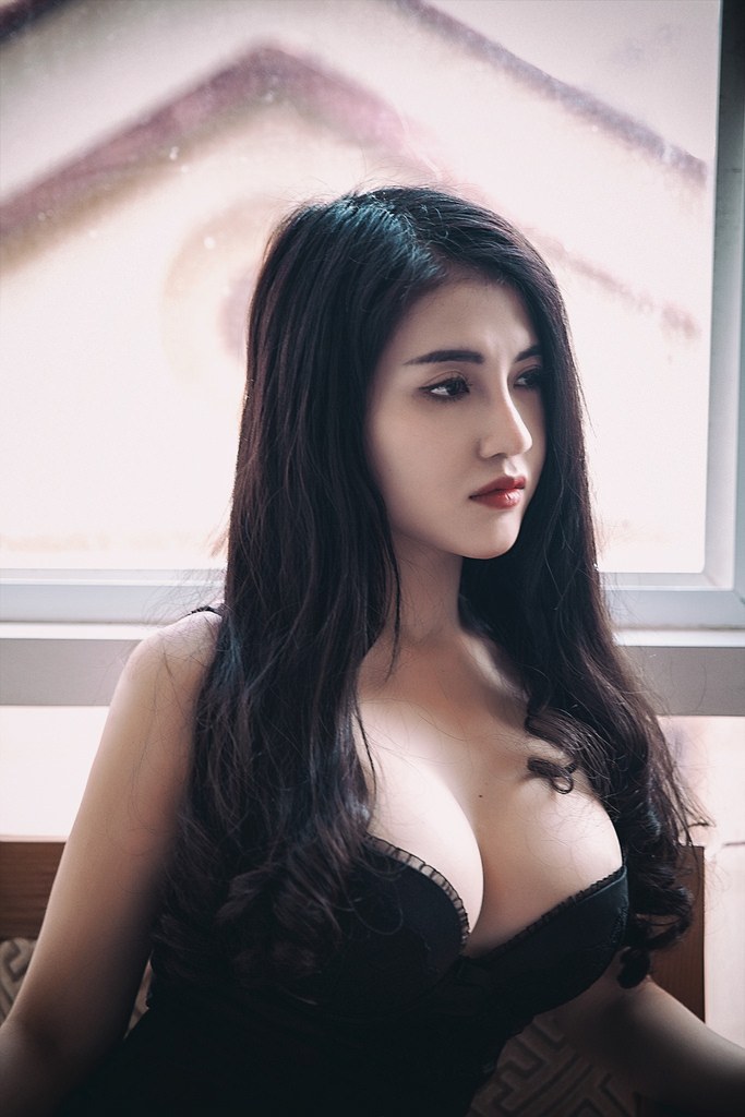男人狂躁女人30分鐘視頻app