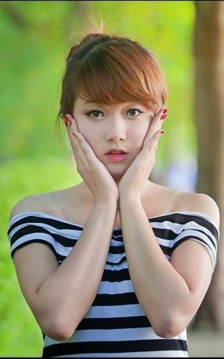 一位出色的課外輔導老師尹律
