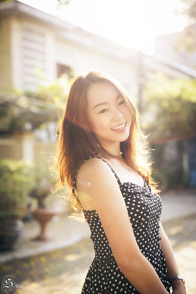捆綁無遮擋打光屁股調(diào)教女仆