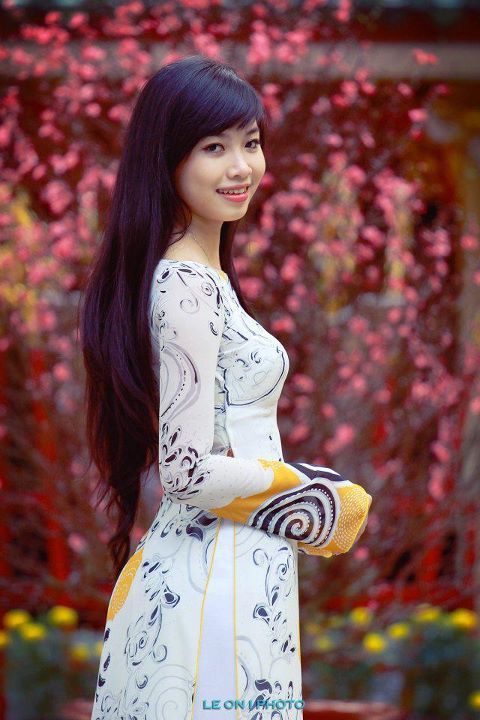她在丈夫面前被耍了2017