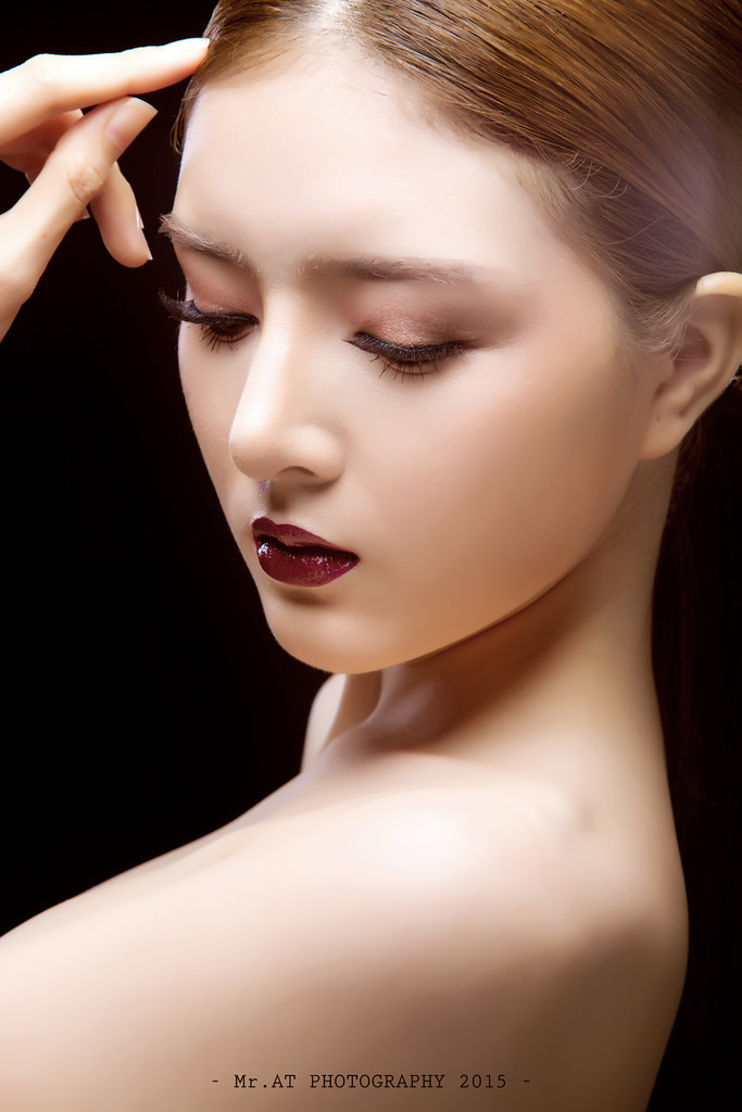 一區(qū)二區(qū)三區(qū)日韓在線