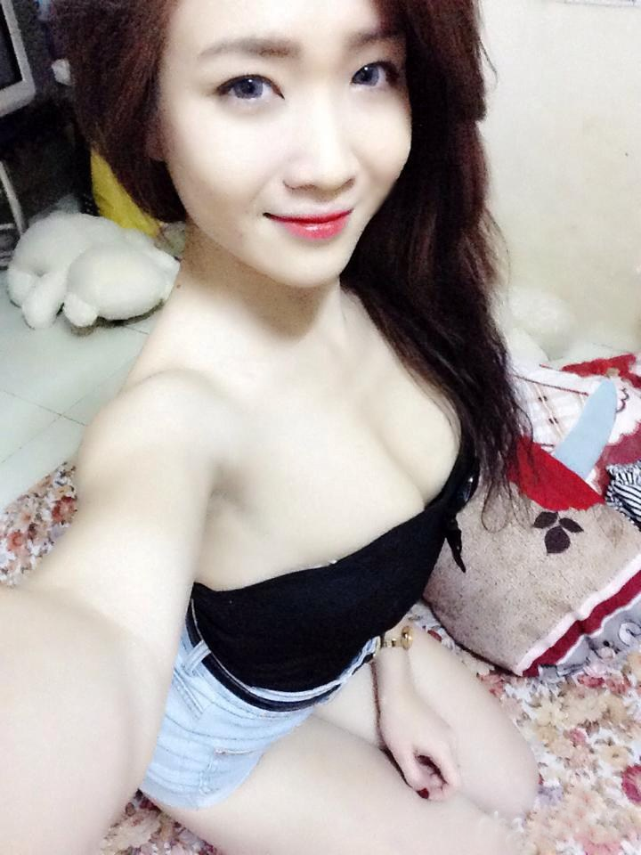 隔壁鄰居家的妻子